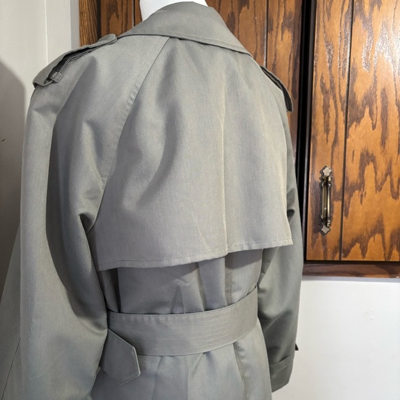 Vintage London Fog Classic Olive Green Trench Coat Size 10 - Picture 5 of 15